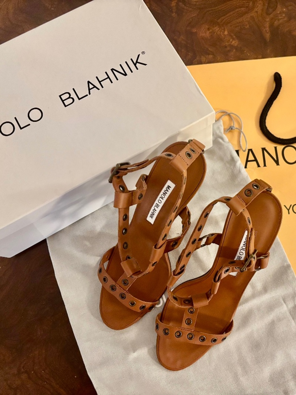 NWT Vintage Manolo Blahnik Kayapoti Sandals - EU 39 (US 8.5)